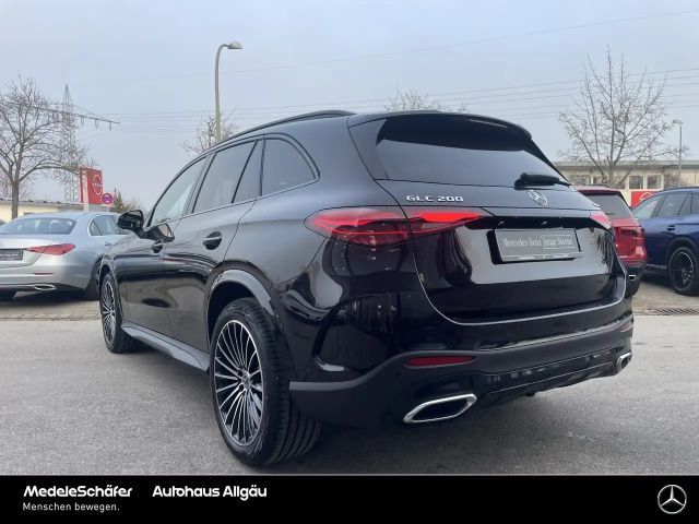 Mercedes-Benz GLC 200 4MATIC AMG Line