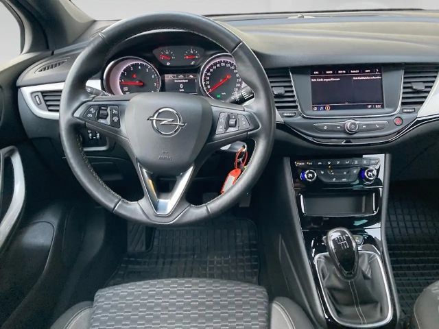 Opel Astra GS-Line Grand Sport