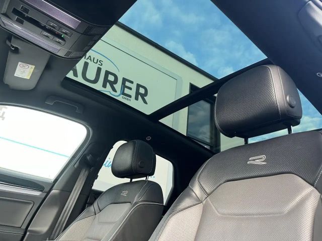 Volkswagen Touareg IQ.Drive R-Line