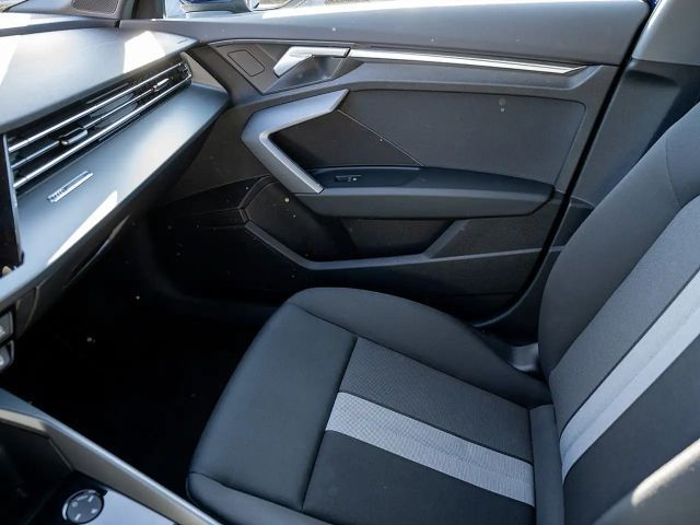 Audi A3 30 TFSI Sedan Sportback