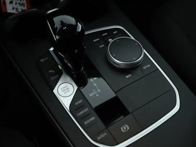 BMW 120 120d Advantage pakket Sedan xDrive