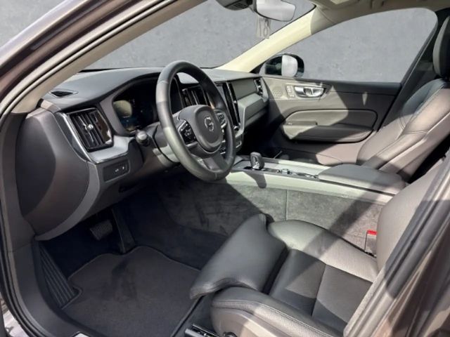 Volvo XC60 Dark Plus T6