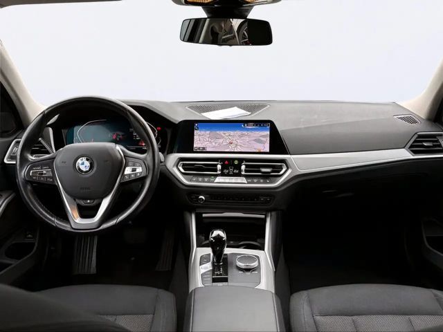 BMW 320 320i Advantage pakket Touring