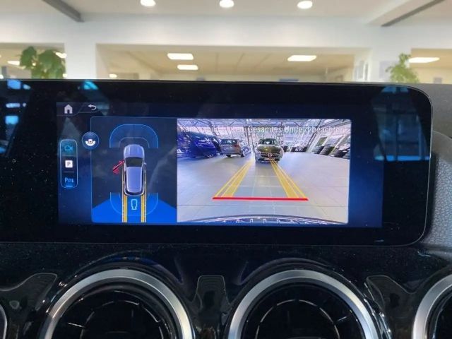 Mercedes-Benz GLA 180 Progressive