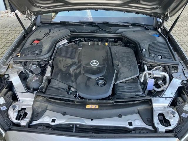 Mercedes-Benz E 400 E 400 d Estate