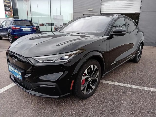 Ford Mustang Mach-E AWD Extended range