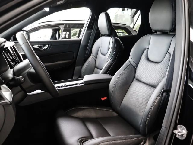 Volvo XC60 AWD Plus T6