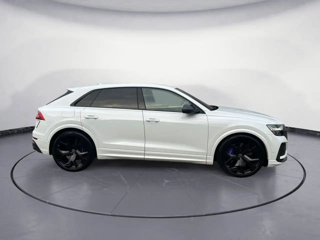 Audi RS Q8 Quattro