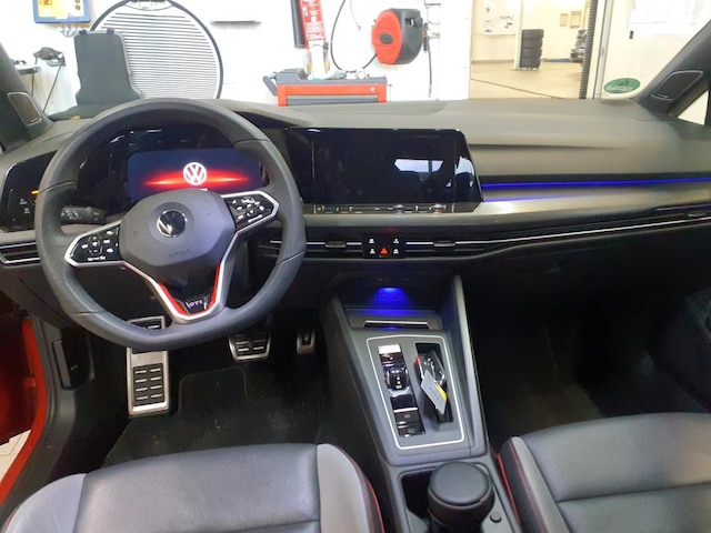 Volkswagen Golf 2.0 TSI DSG Golf VIII