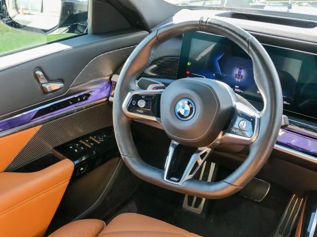 BMW i7 M-Sport Sedan