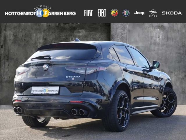 Alfa Romeo Stelvio Q4 Quadrifoglio Turbo