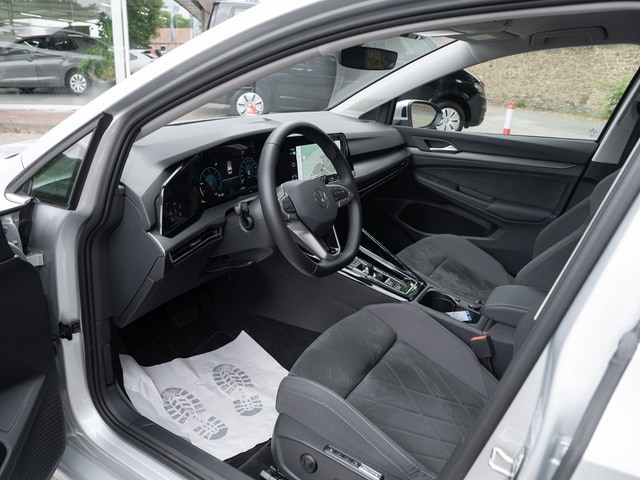 Volkswagen Golf DSG Golf VIII Style Variant