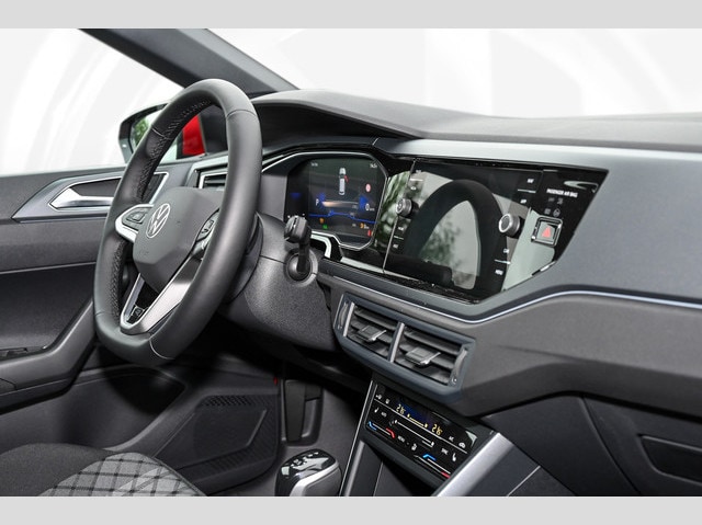 Volkswagen Polo 1.0 TSI DSG R-Line