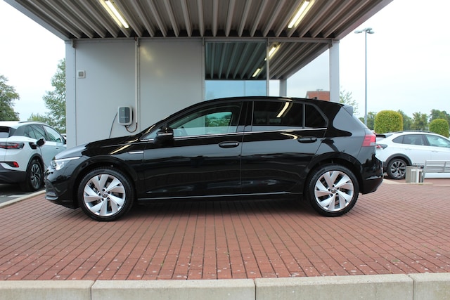 Volkswagen Golf 1.5 TSI Style