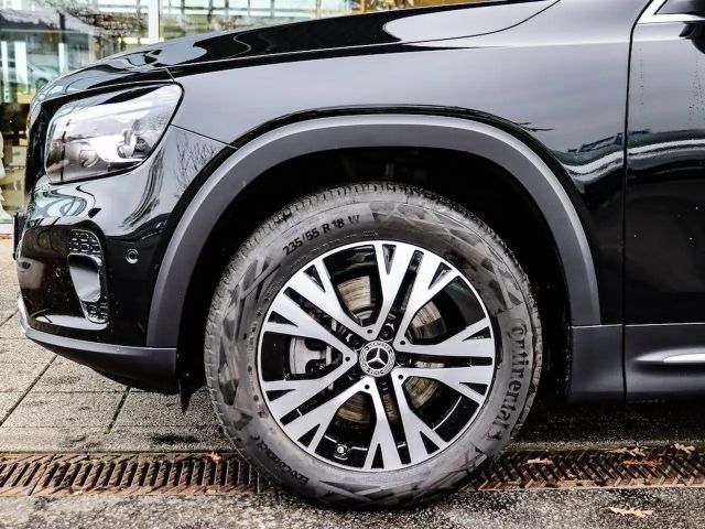 Mercedes-Benz GLB 200 4MATIC GLB 200 d