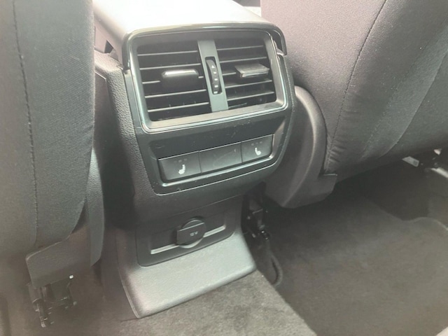 Skoda Karoq 1.5 TSI Tour