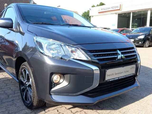 Mitsubishi Space Star Star