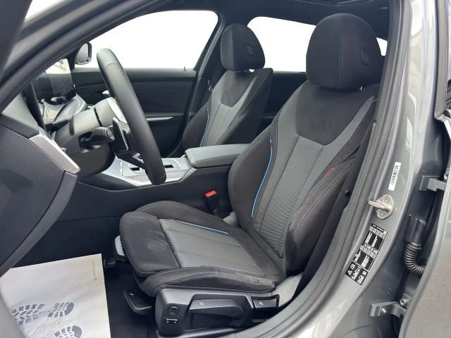 BMW 330 330d M-Sport Touring xDrive