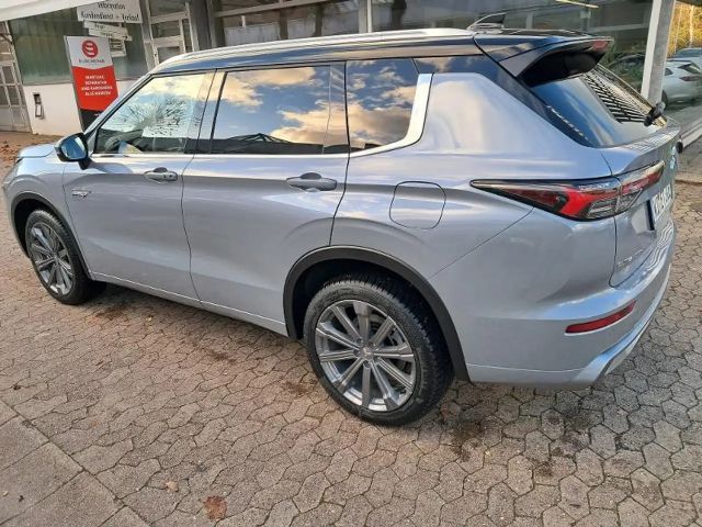 Mitsubishi Outlander PHEV