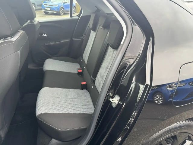 Opel Corsa inkl. Allwetterreifen & Komfort-Paket