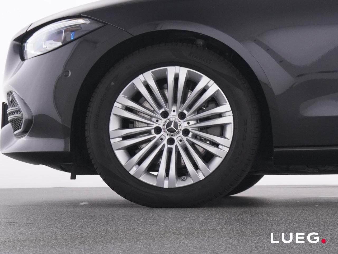 Mercedes-Benz C 200 AVANTGARDE Sedan