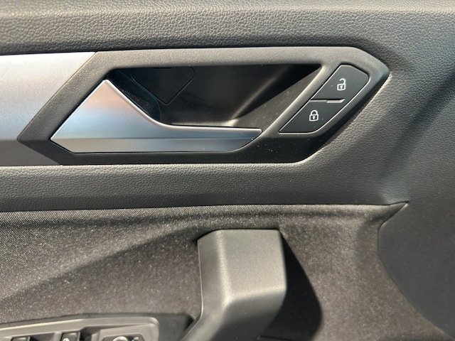 Volkswagen T-Roc T-ROC 1.0    CL   BT081 TSIM6F