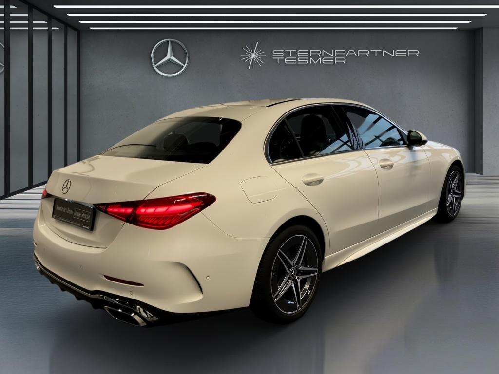 Mercedes-Benz C 200 AMG Line Sedan