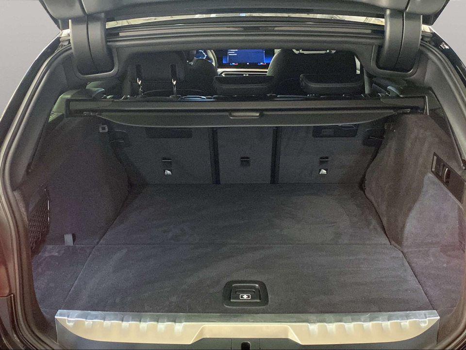 BMW 330 330e Touring