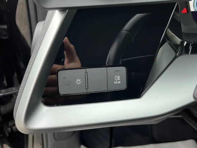 Audi A3 30 TDI Sedan