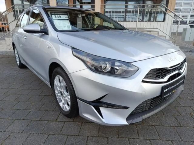 Kia Ceed CEED_SW 1.5T 140 DCT7 VIS KOMF+ (NAV)