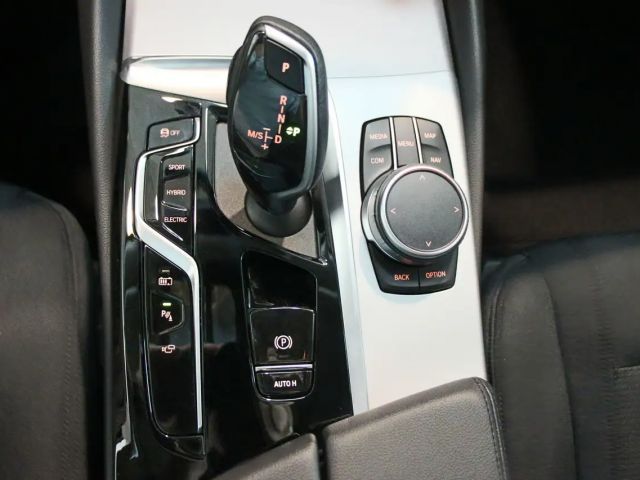 BMW 530 530e Touring