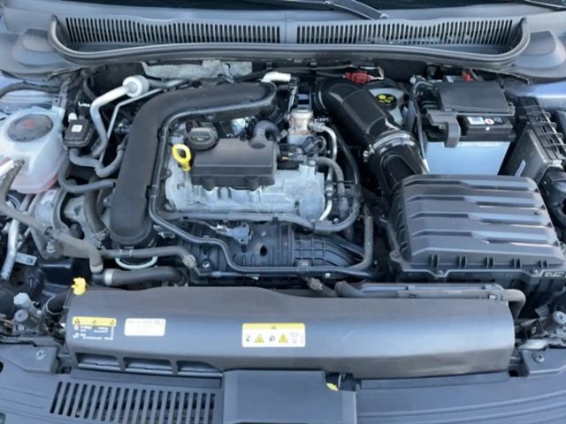 Volkswagen Polo 1.0 TSI DSG Style