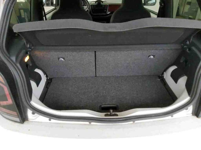 Volkswagen up! 1.0 TSI GTI