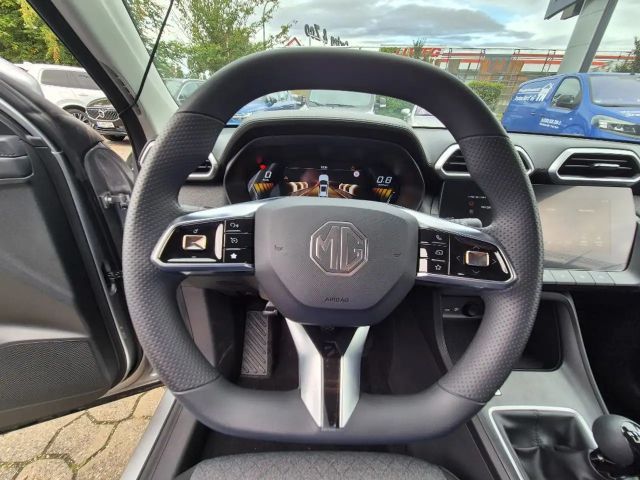 MG ZS Standard range