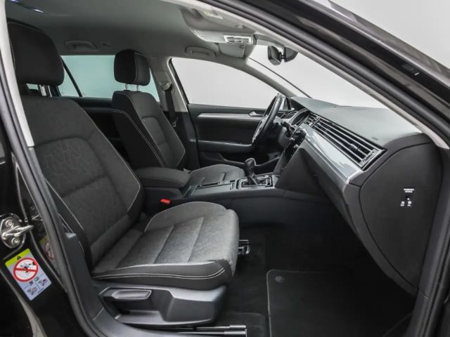 Volkswagen Passat 2.0 TDI Business DSG Variant