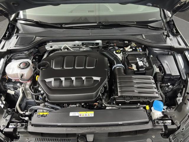 Volkswagen Golf 2.0 TSI DSG GTI Golf VIII