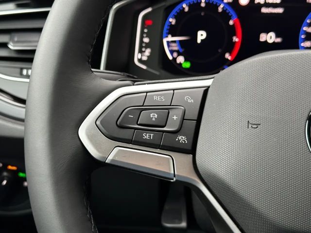 Volkswagen Taigo 1.0 TSI DSG R-Line