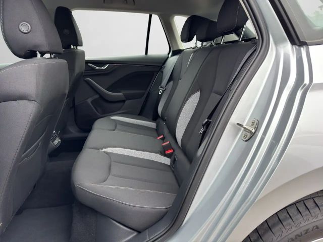 Skoda Kamiq 1.0 DSG ACC RFK Carplay