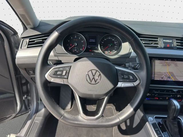 Volkswagen Passat 1.5 TSI DSG Variant