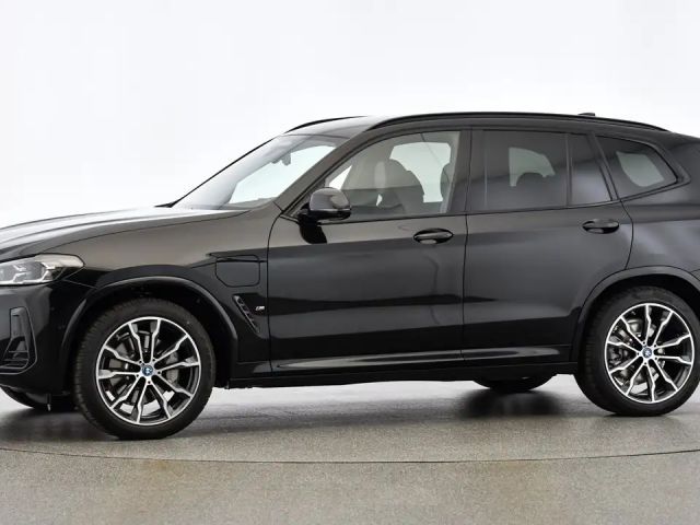 BMW X3 xDrive30e