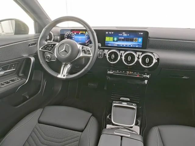 Mercedes-Benz A 180 Progressive