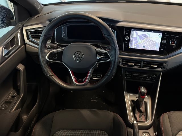 Volkswagen Polo 2.0 TSI DSG