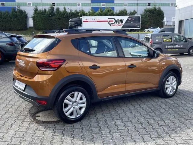 Dacia Sandero Essential Stepway TCe 90