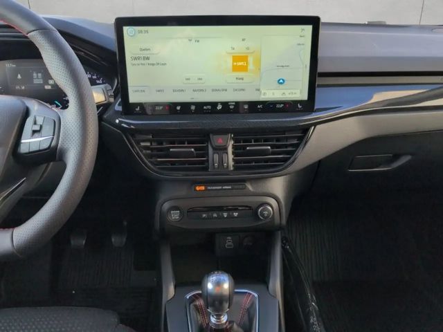 Ford Focus EcoBoost ST Line Wagon