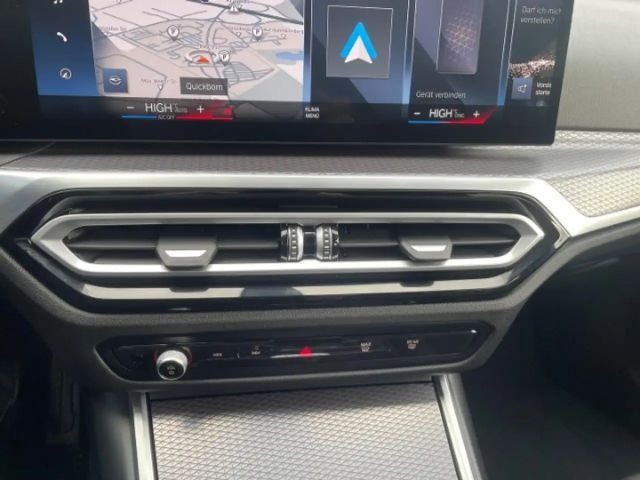 BMW 330 330d M-Sport Touring