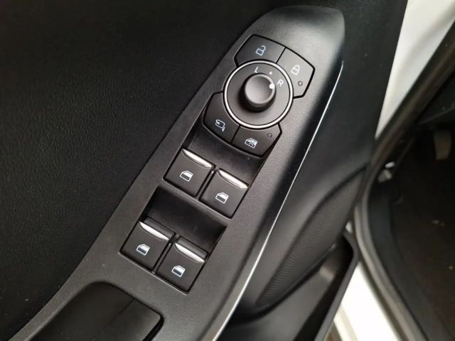 Ford Puma EcoBoost Titanium