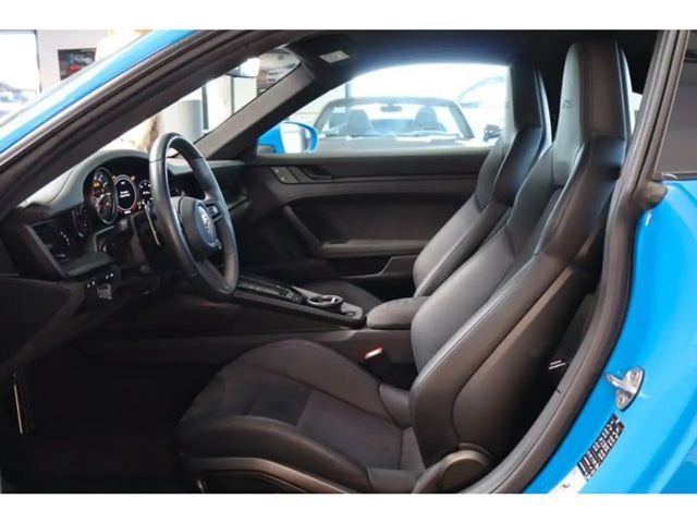 Porsche 911 Carrera Coupé GTS