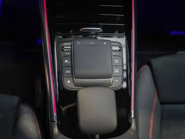 Mercedes-Benz EQA 300 4MATIC AMG Line