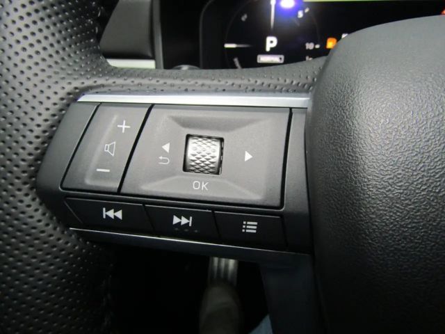 Mitsubishi Outlander 2.4L TOP NAVI LEDER SHZ ACC PDC RFK PANORAMA