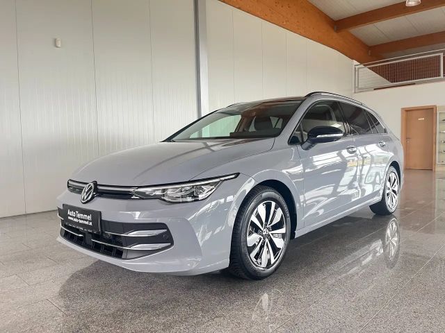 Volkswagen Golf 1.5 TSI Variant